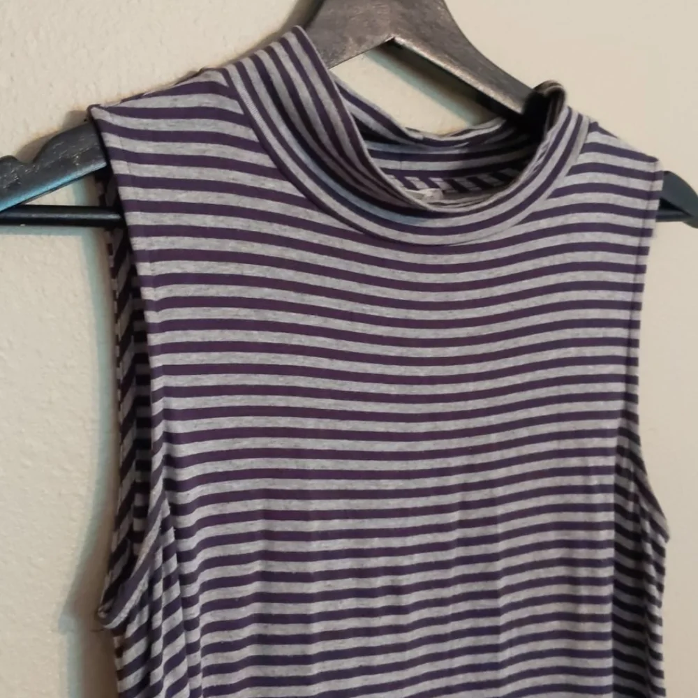 Striped sleeveless high neck swing dress Small - Picture 4 of 6